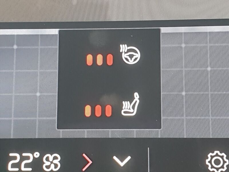 More views of Volvo XC90