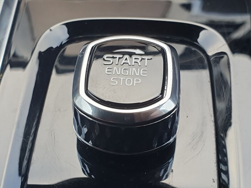 More views of Volvo XC90