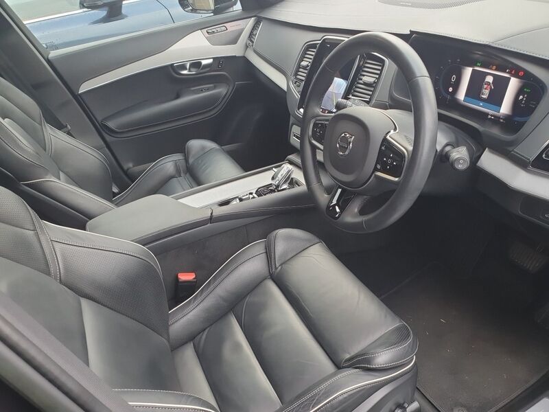 More views of Volvo XC90