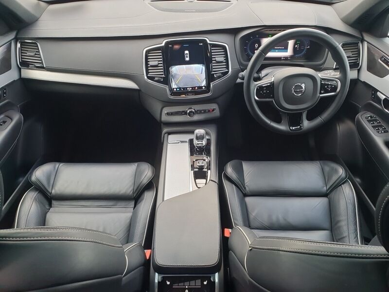 More views of Volvo XC90
