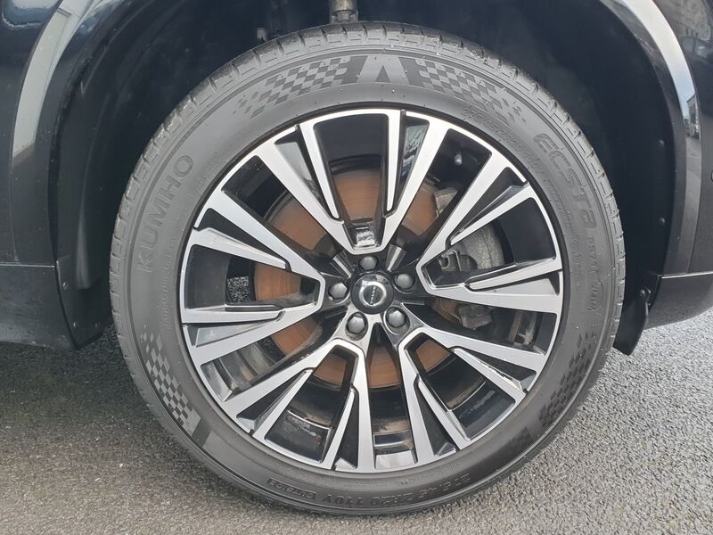 More views of Volvo XC90