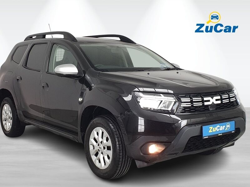 More views of Dacia Duster