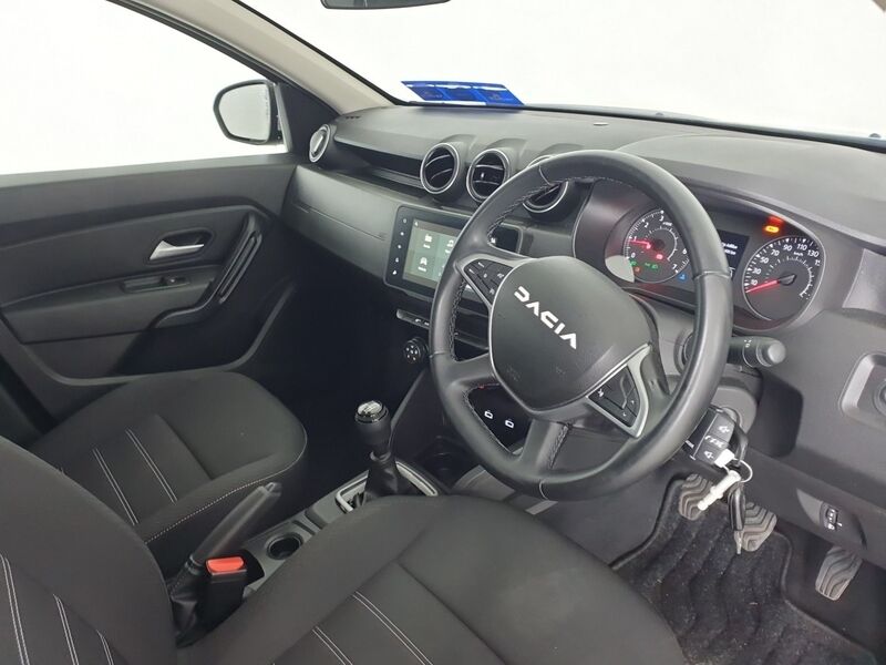 More views of Dacia Duster