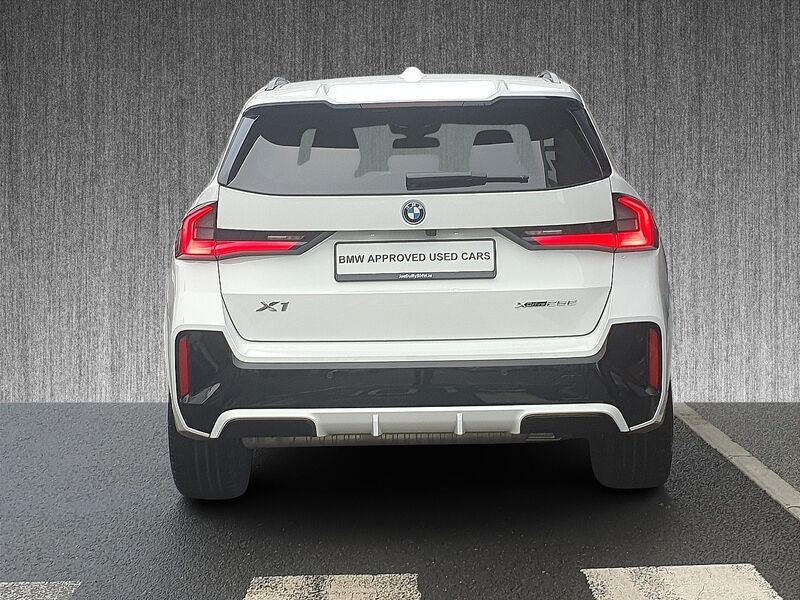 More views of BMW X1