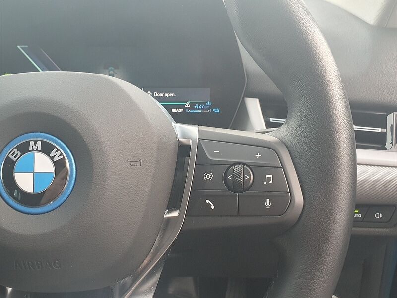 More views of BMW X1