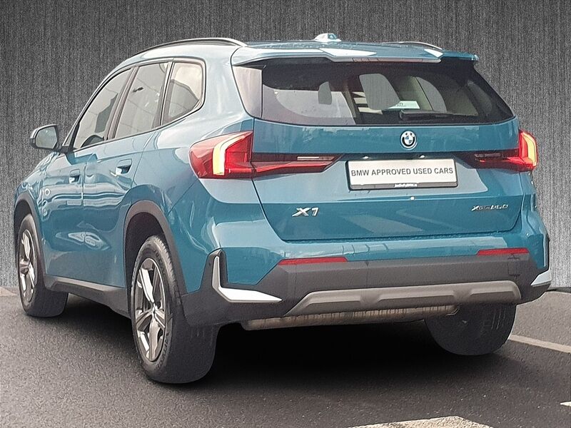More views of BMW X1