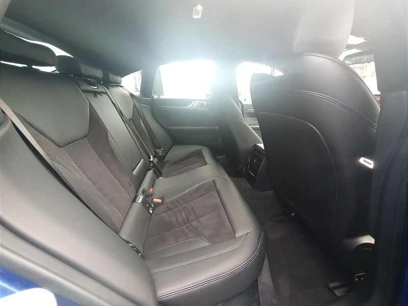 More views of BMW i4