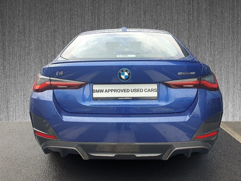 More views of BMW i4