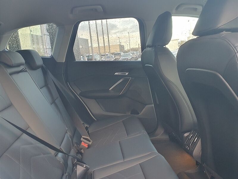 More views of BMW X1