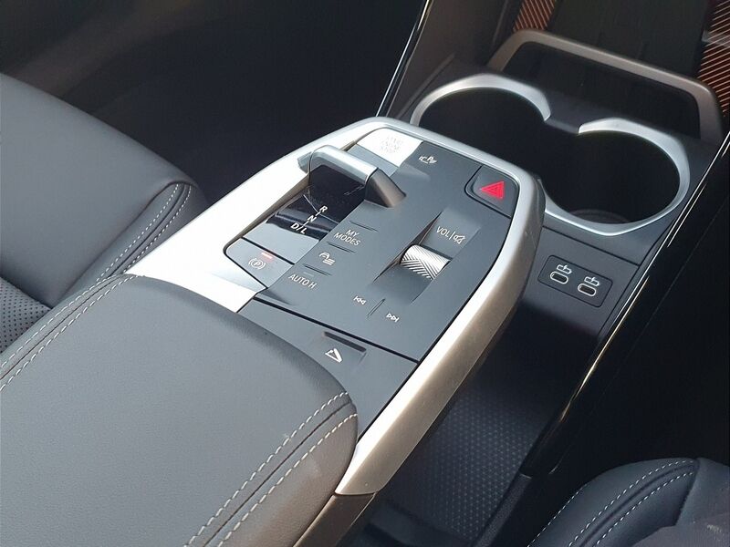 More views of BMW X1