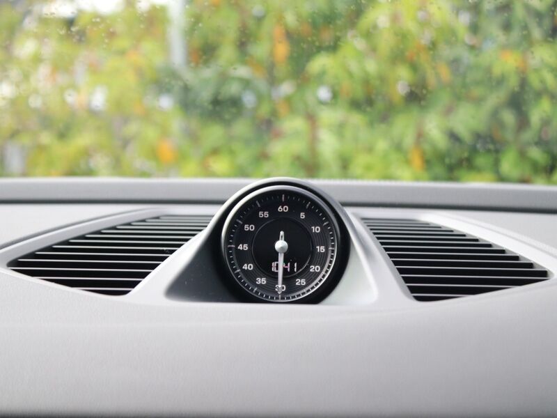 More views of Porsche Macan