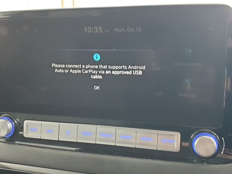 More views of Hyundai KONA