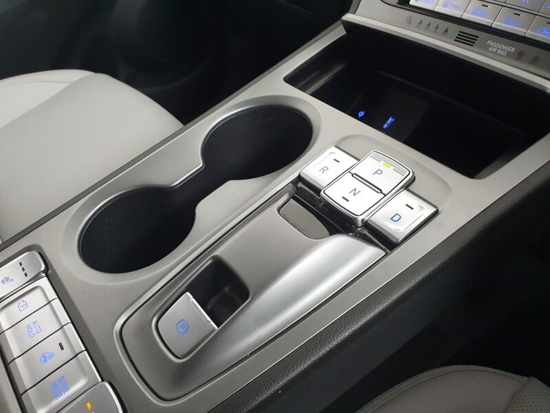 More views of Hyundai KONA