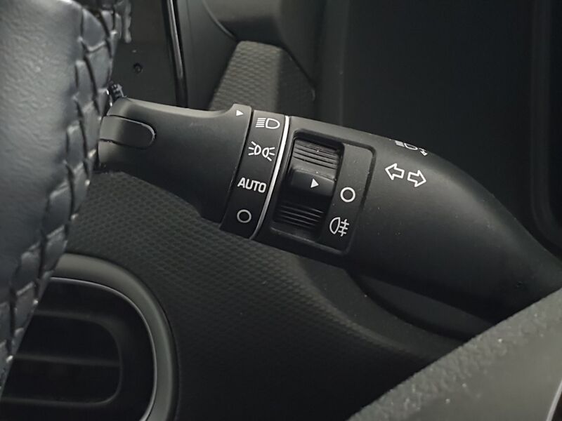 More views of Hyundai KONA