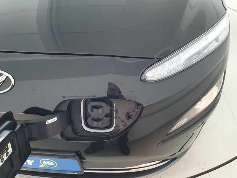 More views of Hyundai KONA