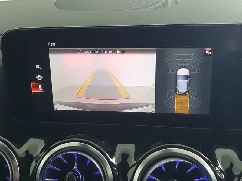 More views of Mercedes-Benz EQA