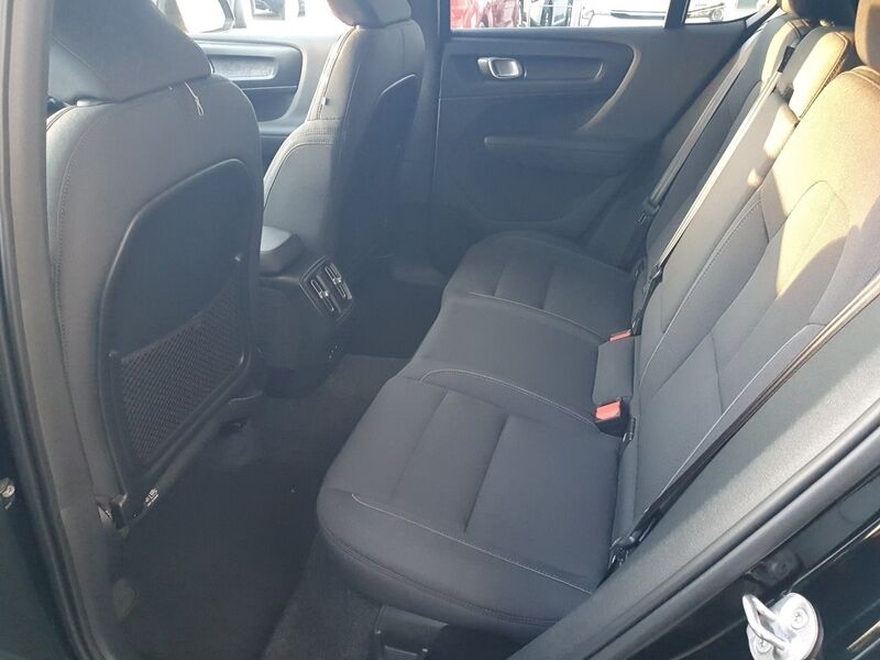 More views of Volvo C40