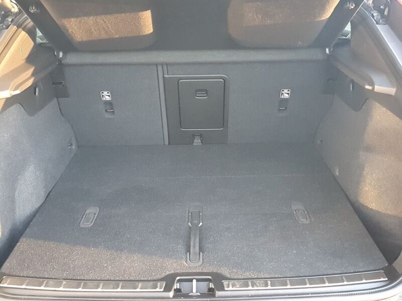 More views of Volvo C40