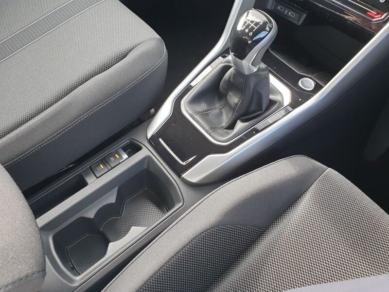 More views of Volkswagen T-Roc