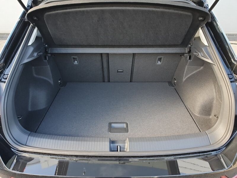 More views of Volkswagen T-Roc