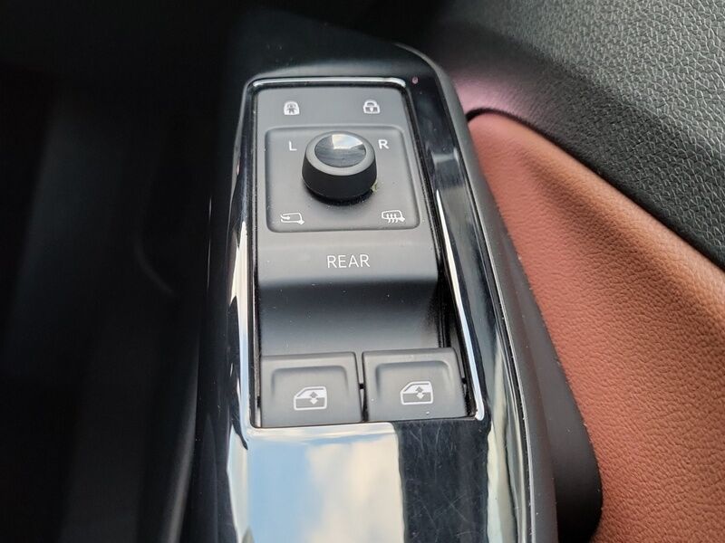 More views of Volkswagen ID.5