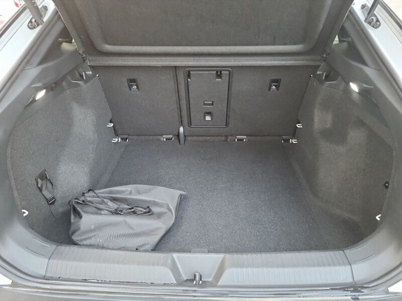 More views of Volkswagen ID.5