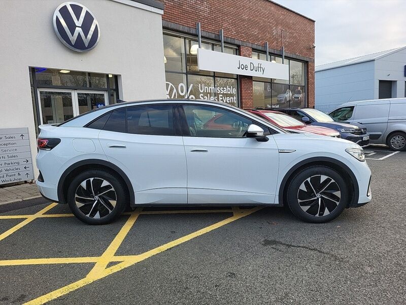 More views of Volkswagen ID.5