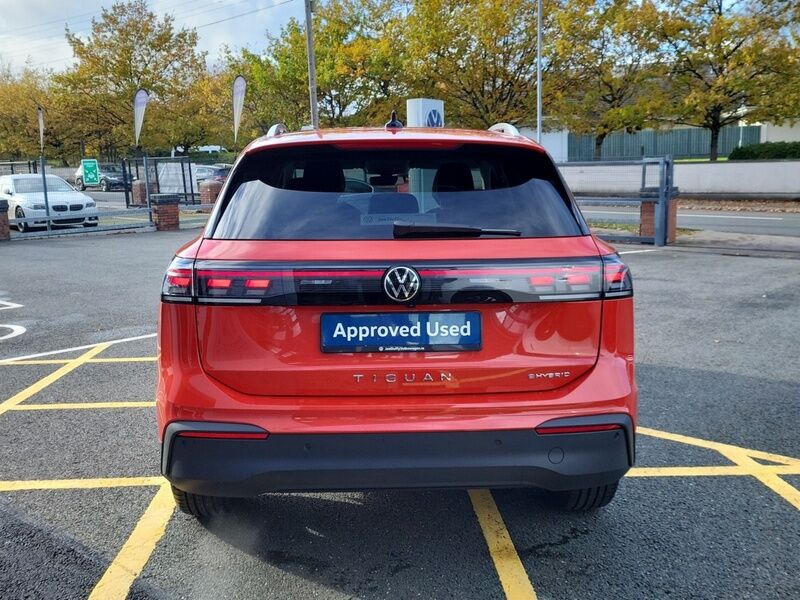 More views of Volkswagen Tiguan