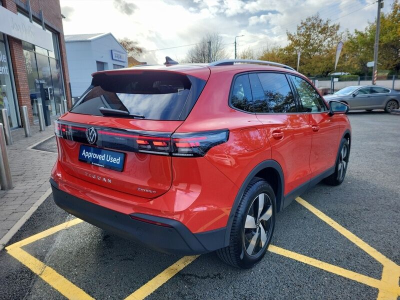 More views of Volkswagen Tiguan