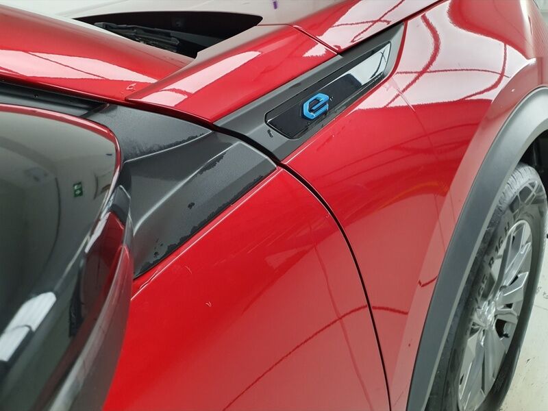 More views of Peugeot 2008