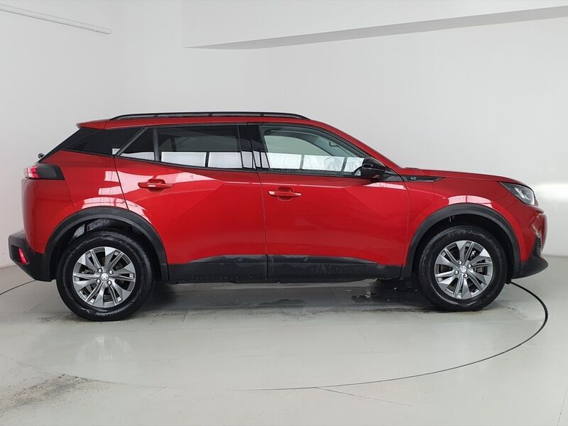 More views of Peugeot 2008