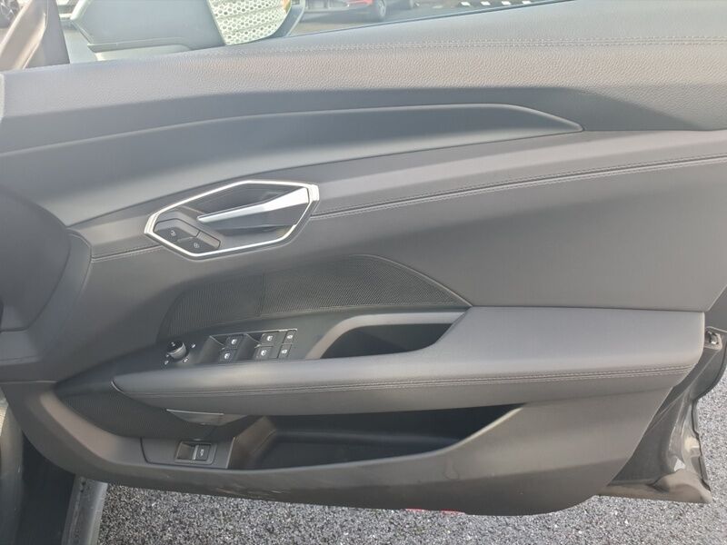 More views of Audi e-tron GT quattro