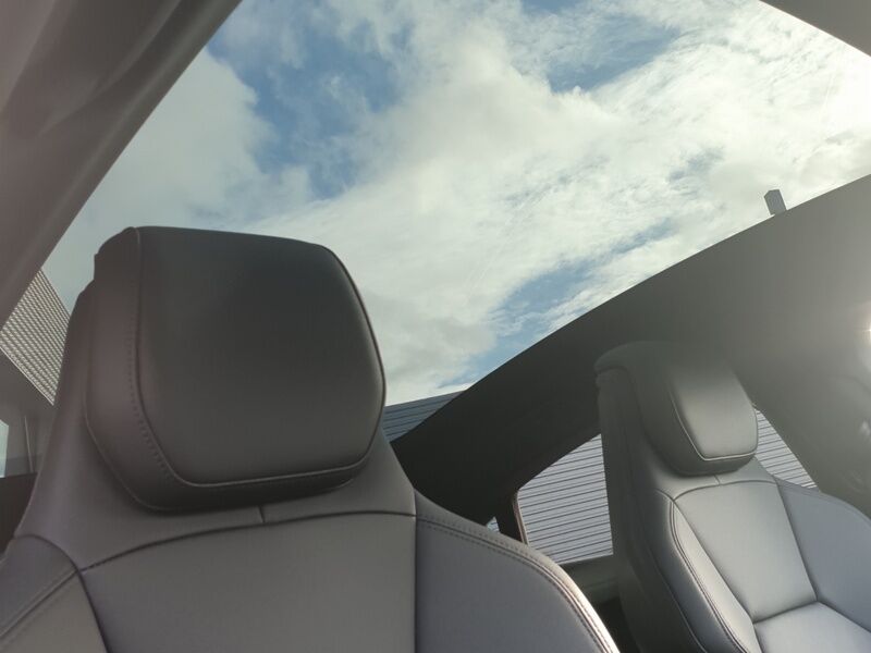 More views of Audi e-tron GT quattro