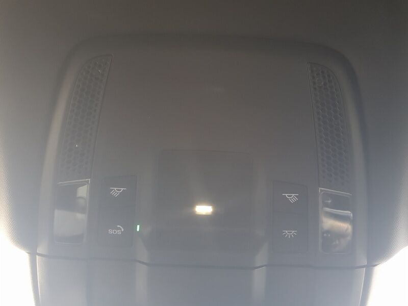 More views of Audi e-tron GT quattro