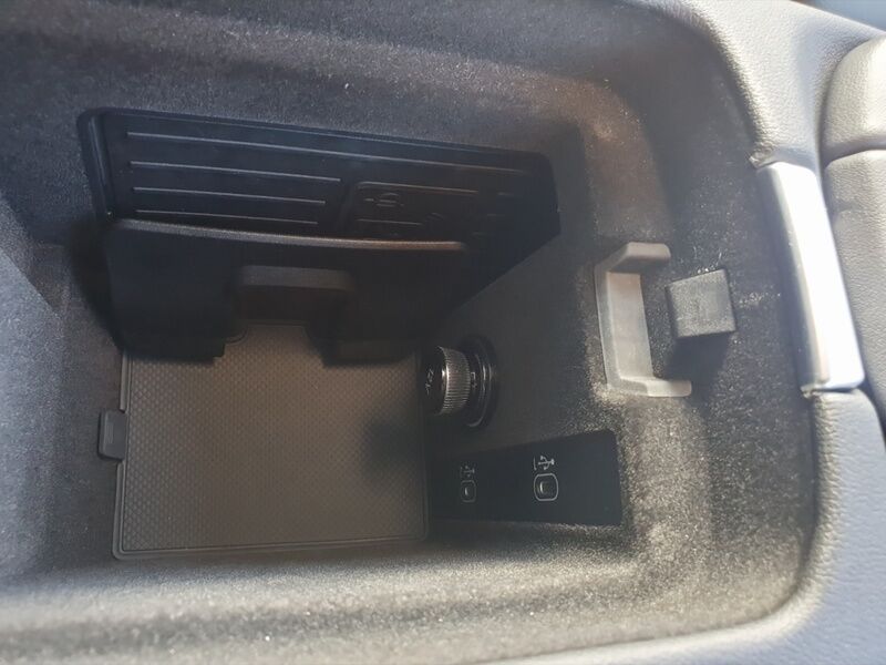 More views of Audi e-tron GT quattro