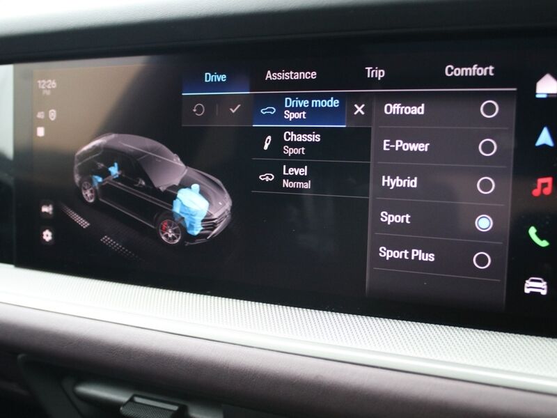 More views of Porsche Cayenne