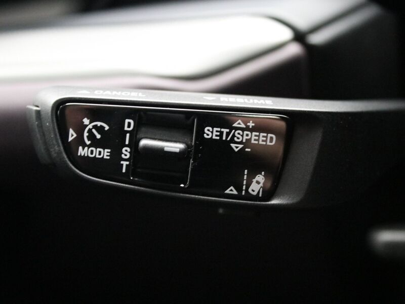 More views of Porsche Cayenne