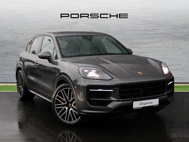 More views of Porsche Cayenne