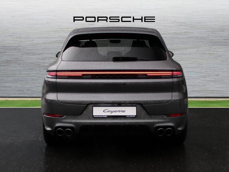 More views of Porsche Cayenne