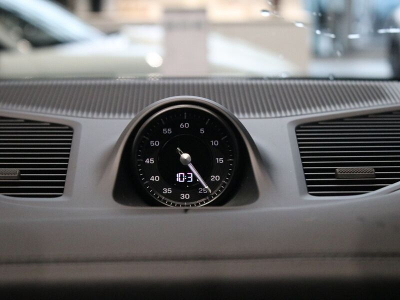 More views of Porsche Cayenne