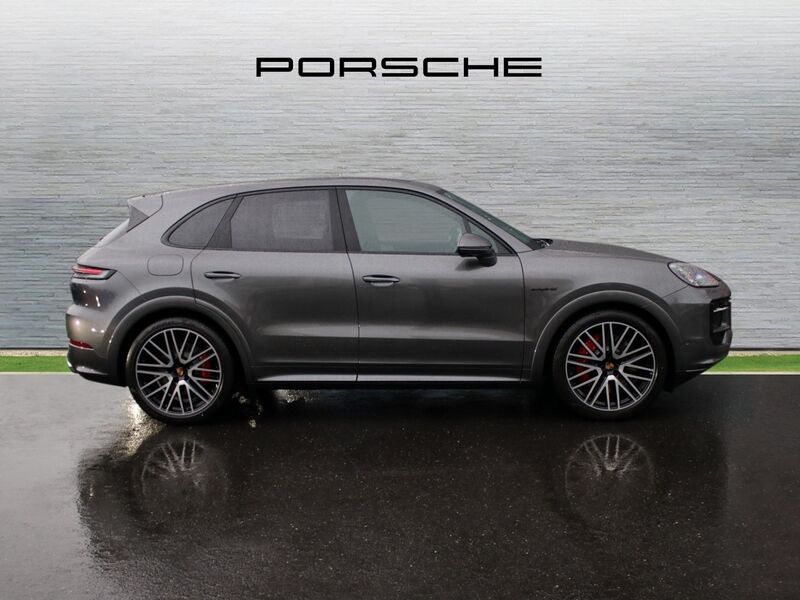 More views of Porsche Cayenne