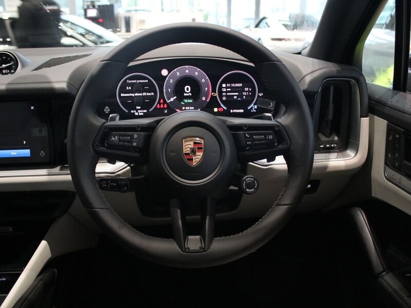 More views of Porsche Cayenne
