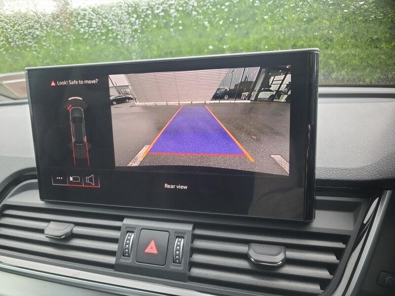 More views of Audi Q5