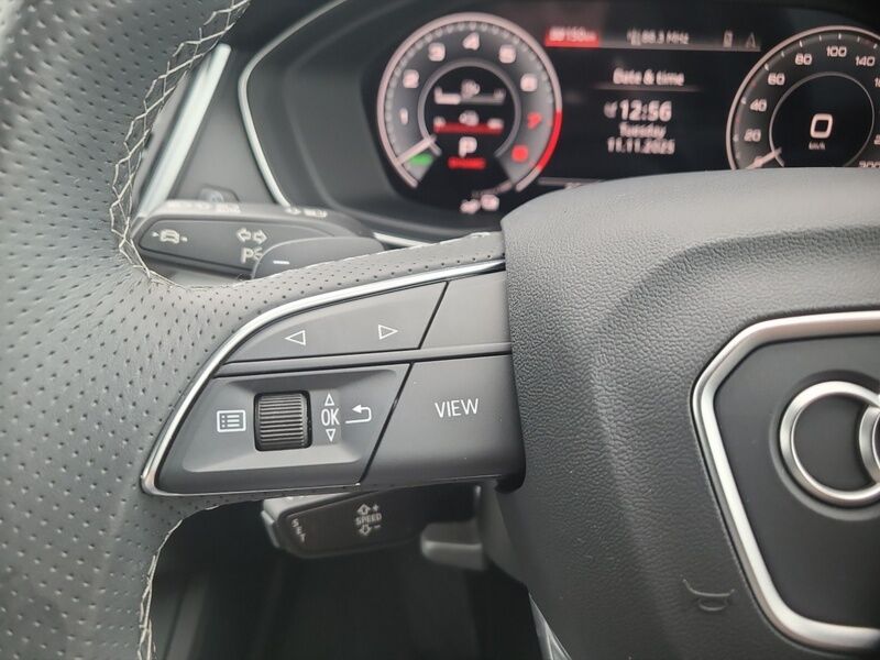 More views of Audi Q5