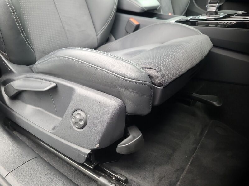 More views of Audi Q5