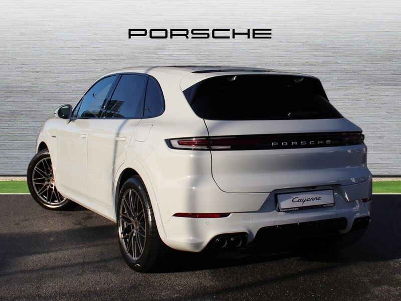 More views of Porsche Cayenne