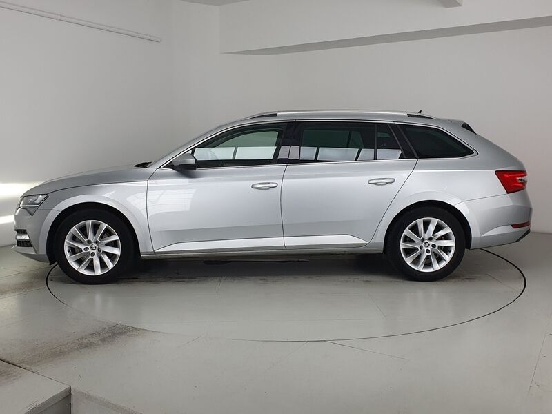 More views of Skoda Superb