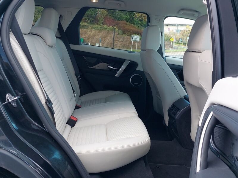 More views of Land Rover Discovery Sport