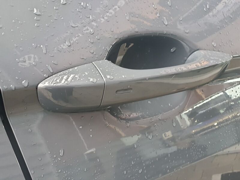 More views of Volkswagen Tiguan