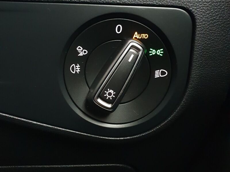 More views of Volkswagen Tiguan